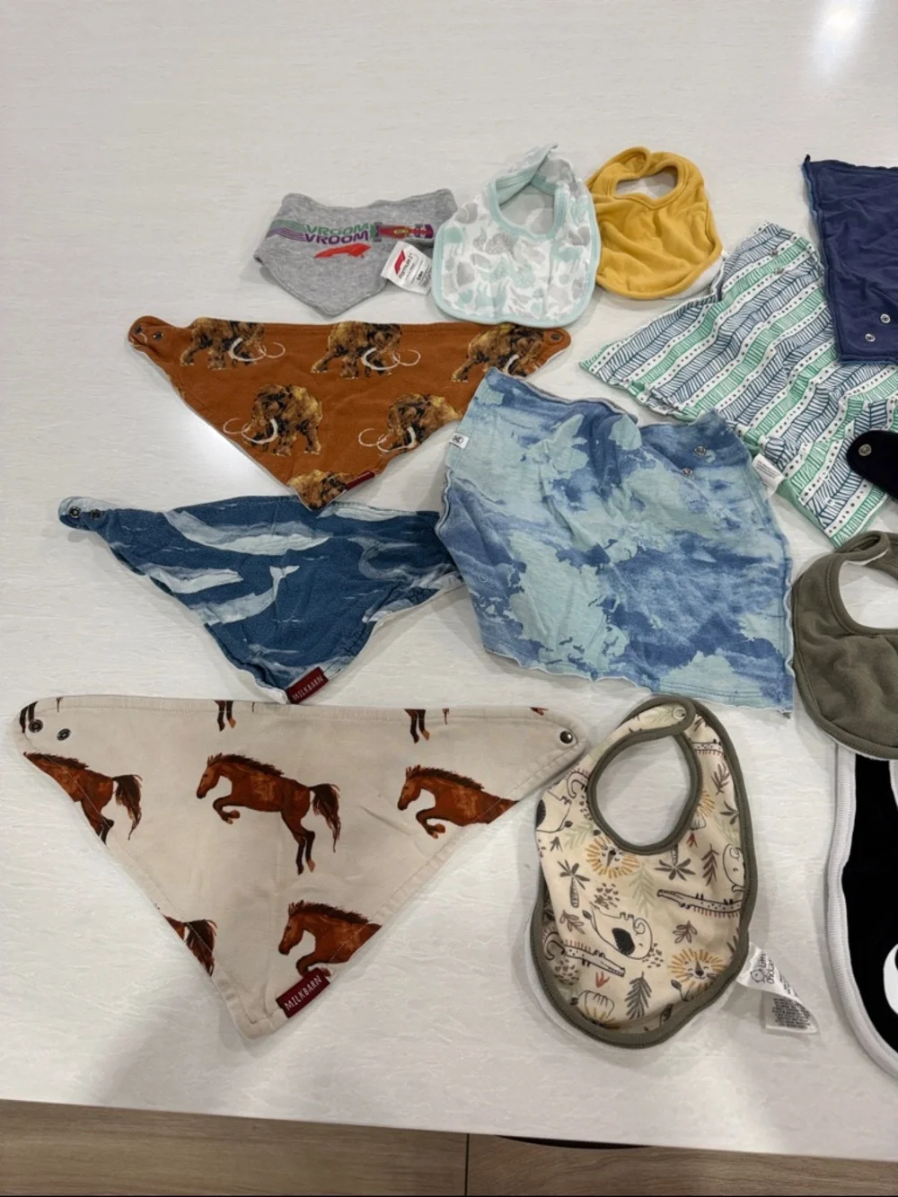 Honest, Milkbarn, Modern Baby Etc lot of 20 baby bib teething bandanas